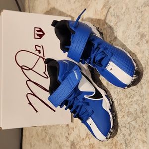 Youth Nike Force Trout 7 Keystone Cleats